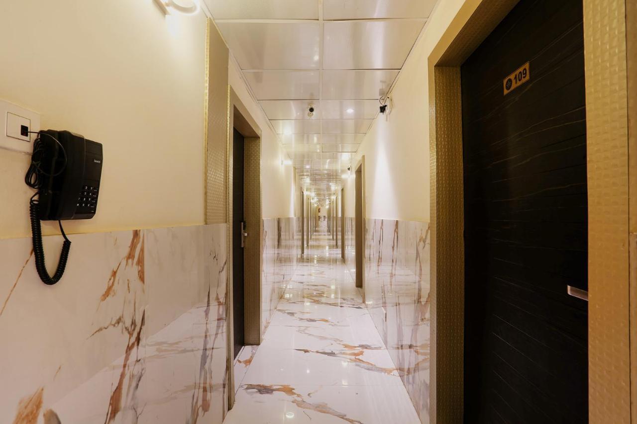 Fabhotel Prime Land - Nr Bkc Мумбай Екстериор снимка