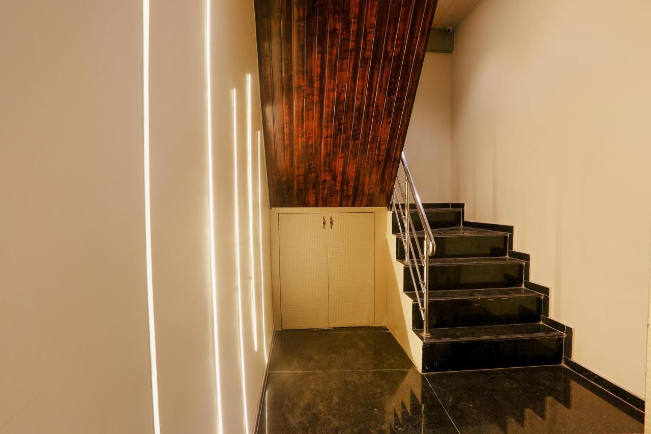 Fabhotel Prime Land - Nr Bkc Мумбай Екстериор снимка