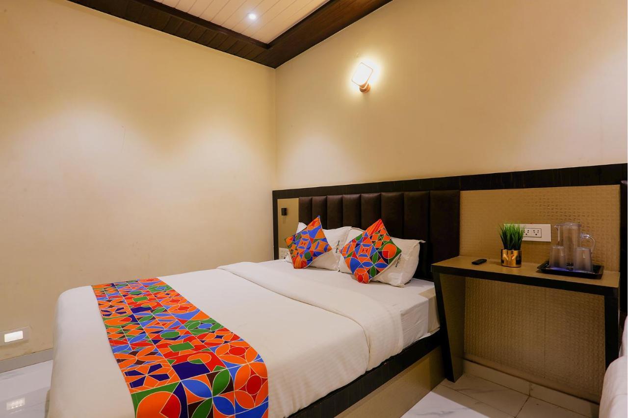 Fabhotel Prime Land - Nr Bkc Мумбай Екстериор снимка