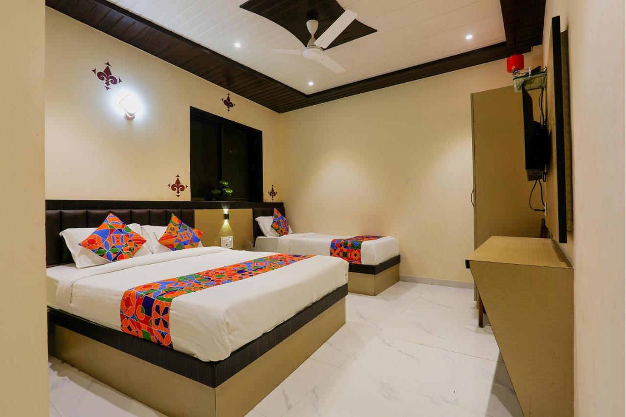 Fabhotel Prime Land - Nr Bkc Мумбай Екстериор снимка